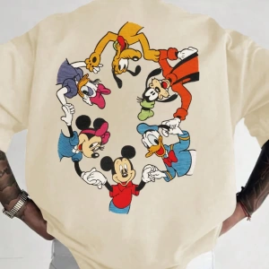 Disney Disney İşbirliği Mickey Mouse ve Arkadaşları Rahat Karikatür Baskılı Kısa Kollu Tişört