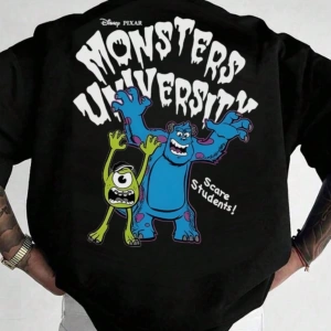 Disney Disney İşbirliği Mike Wazowski ve James P. Sullivan Karikatür Baskılı Kısa Kollu Tişör
