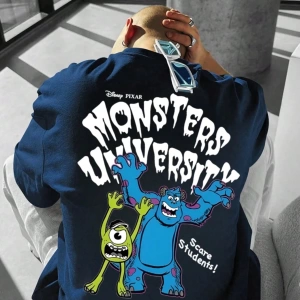 Disney Disney İşbirliği Mike Wazowski ve James P. Sullivan Karikatür Baskılı Kısa Kollu Tişör