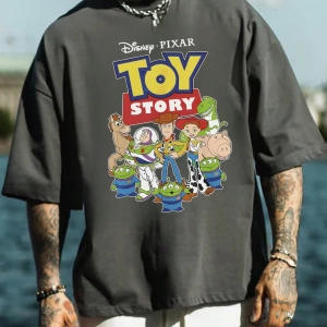 Disney Disney Monsters University Collab Erkek Günlük Karikatür Baskılı Kısa Kollu Tişört, Ya