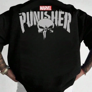 Disney Disney X Punisher Çizgi Film Baskılı Kısa Kollu Tişört, Rahat Yaz Erkek