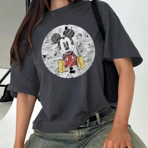 Disney Yaz Kadın Tişörtü, Basit ve Şirin Disney Çizgi Film Karakteri
