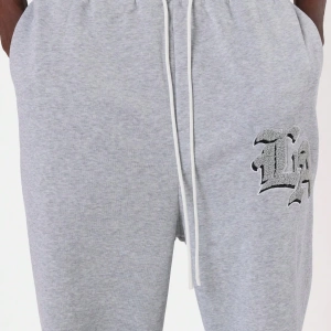 Drop Crotch Atletik Eşofman Altı Rahat Kesim Bol Jogger Pantolon İşlemeli Logo Kentsel