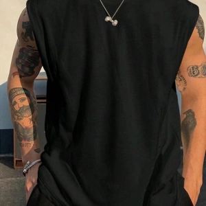 Düz Giy Çık Erkek Kolsuz Sıfır Kol Trend