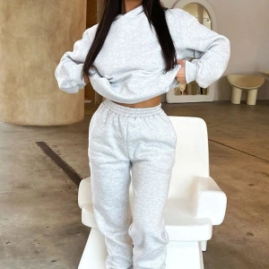 Düz Gri Dijital Baskılı Kışlık Unisex Eşofman Takımı