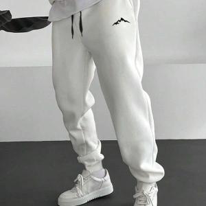 Erkek Dağ Desenli Büzgülü Bel Eşofman Altı