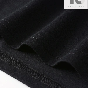 Erkek Figürlü Grafik Tişört