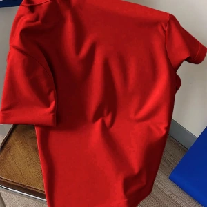 Erkek Fitted Letter Baskılı Yuvarlak Yaka Kısa Kollu Tişört, Yaz İçin Uygun