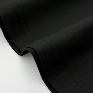 Erkek Göz ve Harf Grafik Tişört