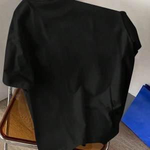 Erkek Günlük Yuvarlak Yaka Kısa Kollu Tişört, Düz Renk Minimalist Moda, İlkbahar ve Yaz Günlü