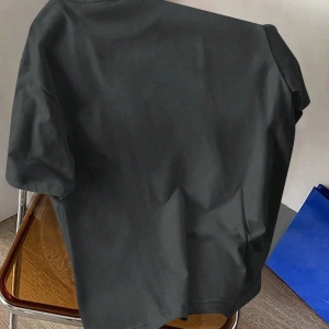 Erkek Günlük Yuvarlak Yaka Kısa Kollu Tişört, Düz Renk Minimalist Moda, İlkbahar ve Yaz Günlü