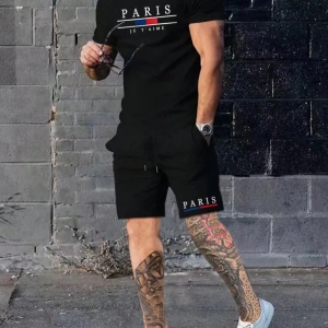 Erkek Harfli Grafik Kısa Kollu Tişört ve Bağcıklı Bel Şort Takımı, Dışarı Çık