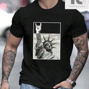 Erkek Harfli ve İskelet Baskılı Tişört