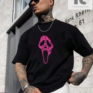 Erkek Kafatası ve Mektup Baskılı Yuvarlak Yaka Tişört