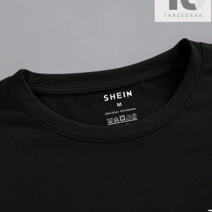 Erkek Karakter ve Harf Baskılı Tişört