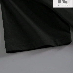 Erkek Karakter ve Harf Baskılı Tişört