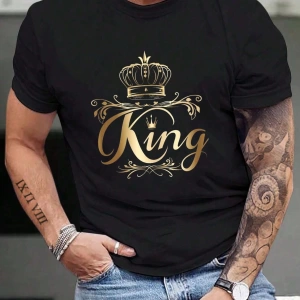 Erkek King Baskılı Mürettebat Yaka Kısa Kollu Tişört, Günlük Yaz Üstü, Arkada