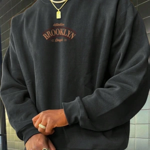 Erkek Mektup Baskılı Mürettebat Yaka Günlük Polar Sweatshirt
