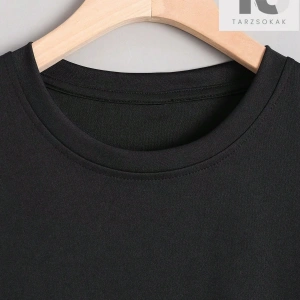 Erkek Örümcek ve Harf Baskılı Düşük Omuz Kollu Tişört