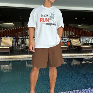 Erkek Rahat Yaz Spor Düz Renk Yuvarlak Yaka Kısa Kollu Tişört Ve Şort