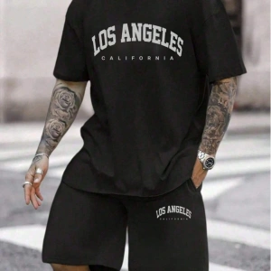 Erkek Rahat Yaz Takımı - Kısa Kollu Harf ve Grafik Baskı No Tişört Ve Şort Takımı