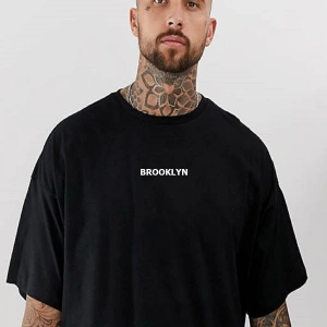 Erkek Siyah Brooklyn Baskılı Oversize Bisiklet Yaka Tişört