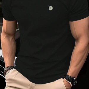 Erkek Slim Fit Grafik Yama Rahat Mürettebat Yaka Kısa Kollu Tişört, Yaz Erkek
