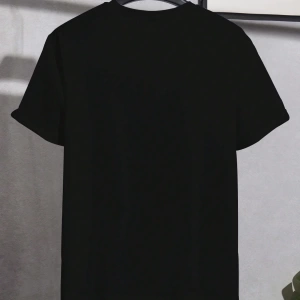 Erkek Slim Fit Grafik Yama Rahat Mürettebat Yaka Kısa Kollu Tişört, Yaz Erkek