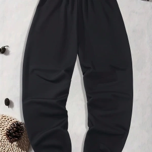 Erkek Sportif Jogger Pantolon Rahat Bol Kesim Temel Düz Renk Bağcıklı Elastik Bel Cepli ve Ka