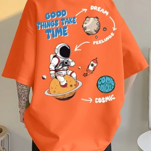 Erkek Yaz Astronot Desen Baskılı Rahat Kısa Kollu Yuvarlak Yaka Tişört