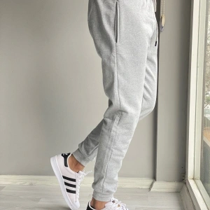 Erkek Yazlık Eşofman Altı Dar Paça Jogger Gri Pamuklu RLX044513