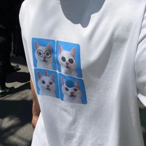 Erkek Yazlık Rahat Kedi Baskılı Büyük Boy Kısa Kollu Tişört