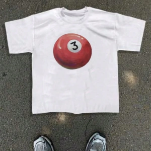 Erkek Yuvarlak Yaka Bilardo Masası Grafik Günlük Kısa Kollu Tişört, Yaz