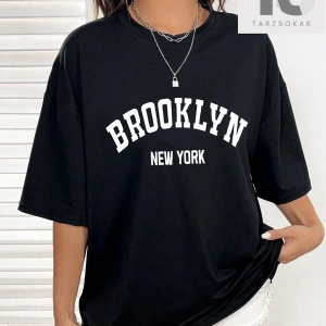 Essnce Harfli Grafik Düşük Omuz Tişört