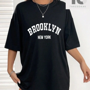 Essnce Harfli Grafik Düşük Omuz Tişört