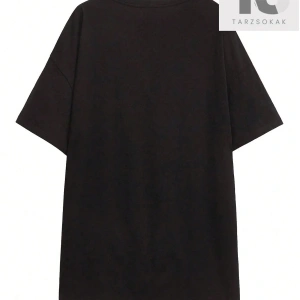 Essnce Kadın Çiçek & Harf Baskılı Yuvarlak Yaka Kısa Kollu Tişört