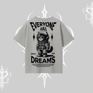 Everyone Has Dreams Yazılı Astronot Kedi Arka Baskılı Oversize Tshirt