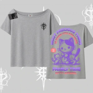 Family Time Yazılı Sevimli Anne Kedi Arka Baskılı Kayık Yaka Tshirt