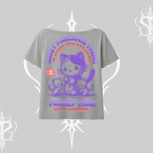 Family Time Yazılı Sevimli Anne Kedi Arka Baskılı Kayık Yaka Tshirt