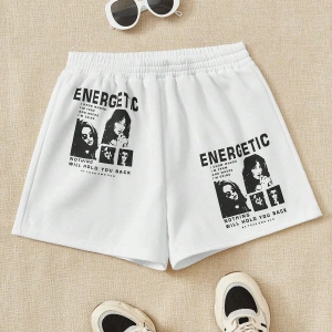 Figure & Slogan Graphic Şort