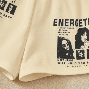 Figure & Slogan Graphic Şort