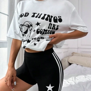 Flirla Casual Siyah & Beyaz Renk Blok Seti Pozitif Sloganlı