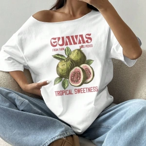 Flirla Kadın Bol Omuz Açık Tişört Y2k Grafik Büyük Boy Omuz Açık Tişört Grafik Tişörtler Kadı