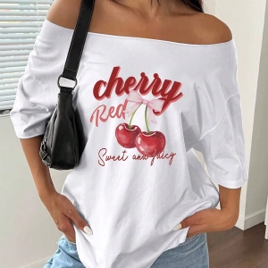 Flirla Kadın Bol Omuz Açık Tişört Y2k Grafik Büyük Boy Omuz Açık Tişört Grafik Tişörtler Kadı