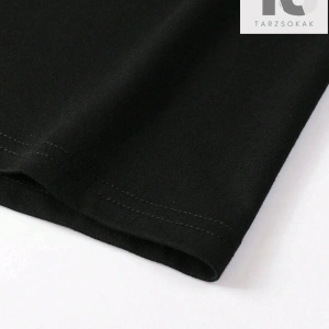 Goth Erkek Kafatası ve Harf Grafikli Tişört