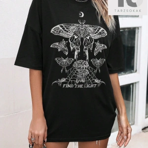 Goth Harfli Grafik Düşük Omuzlu Tişört