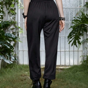 Goth Skull Graphic Drawstring Waist 4 Mevsim Eşofman