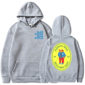 Gri Albümü DTMF Debí Tirar Más Fotoğraflar Bad Bunny Moda kıcı