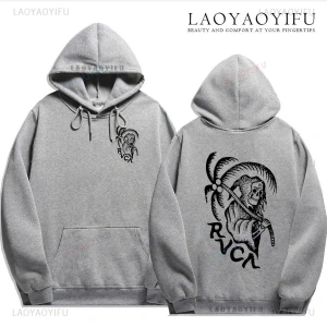 Gri Grafik Giyim Sokak Şıklığı