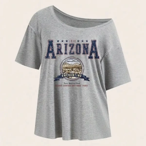 Gri Kadın Düşük Omuz Kayık Yaka Baskılı